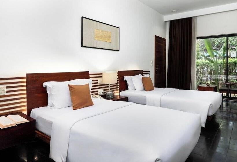 디럭스 방갈로, Lynnaya Urban River Resort