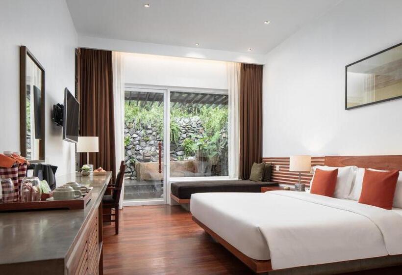 스위트, Lynnaya Urban River Resort
