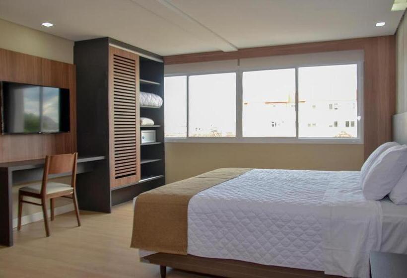 Номер Deluxe, M Tower