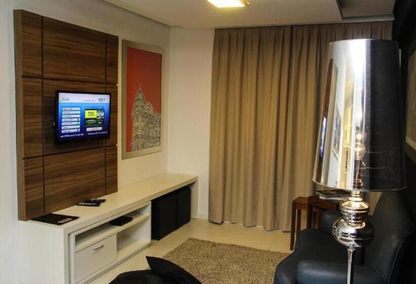 Трехместный Номер Deluxe, M Tower