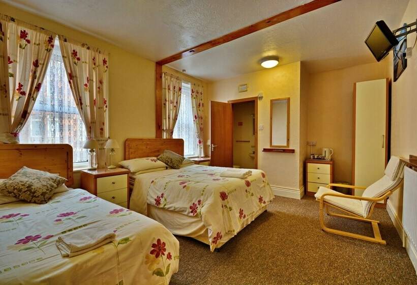 اتاق خانوادگی, Shazron