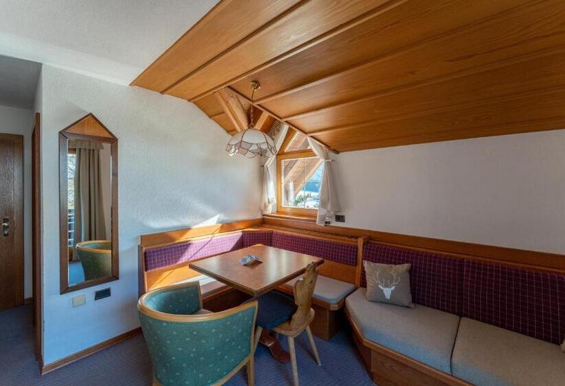 סוויטת ג'וניור, Smy Koflerhof Wellness & Spa Dolomiti