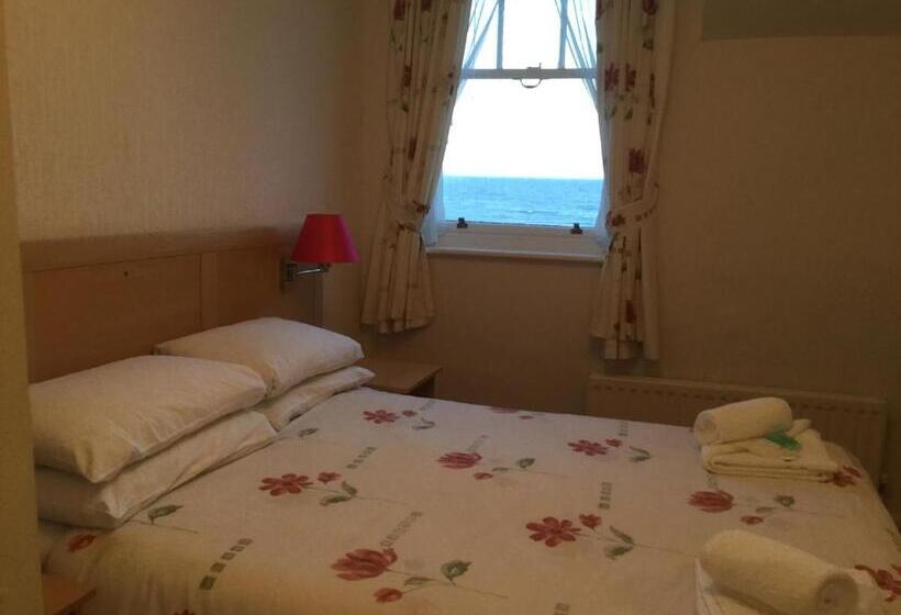 Номер Стандарт Вид на Море, The Trevone, Llandudno