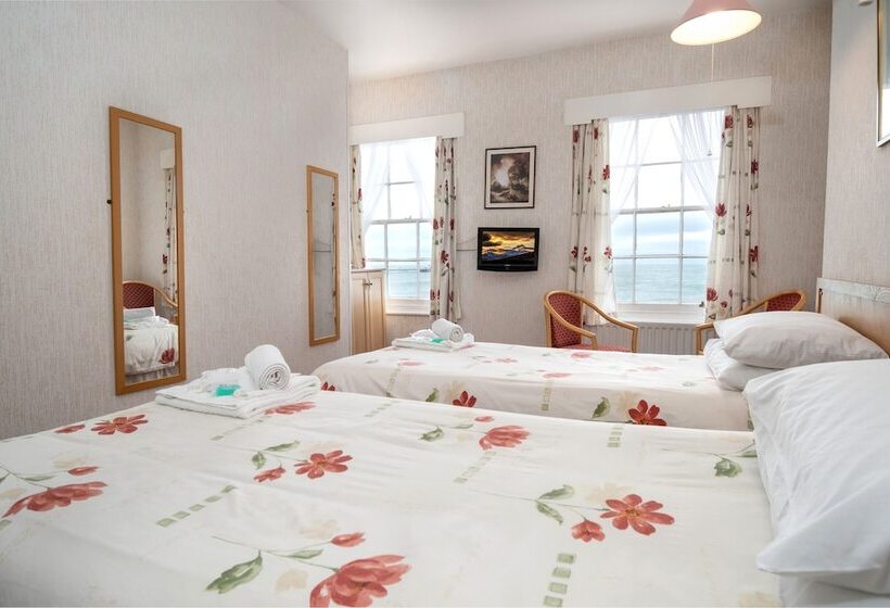 Номер Стандарт Вид на Море, The Trevone, Llandudno