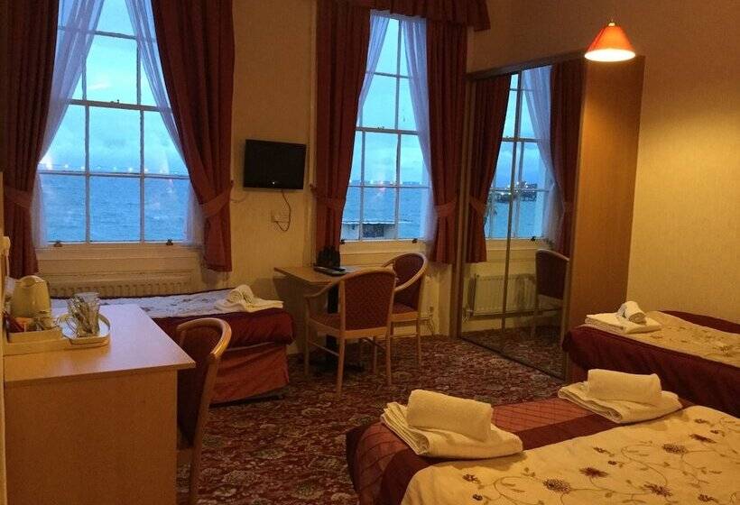 Четырехместный номер Премиум, The Trevone, Llandudno