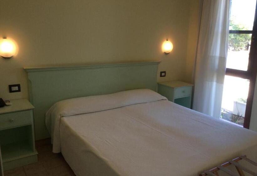 Номер Стандарт Вид на Сад, Torre