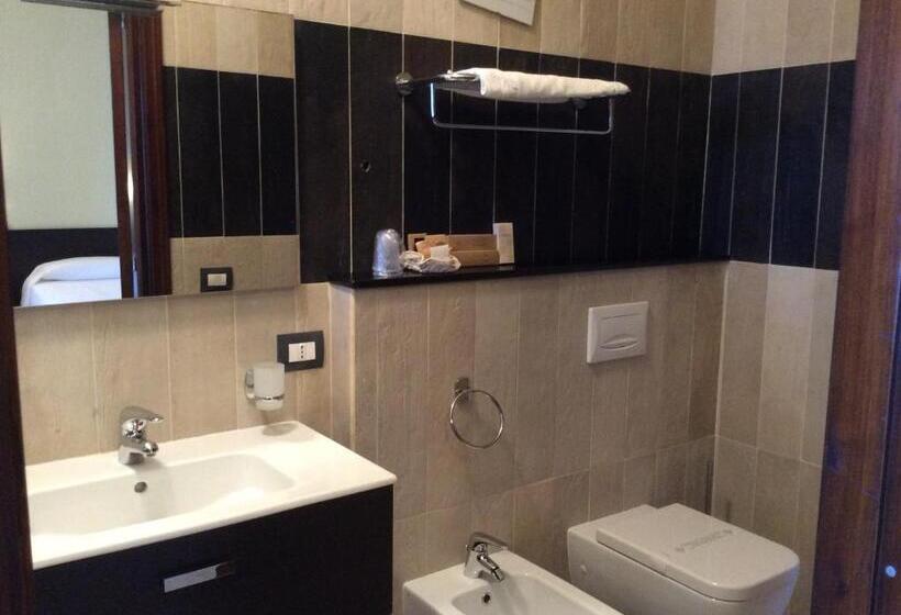 Номер Стандарт Вид на Море с Террасой, Torre