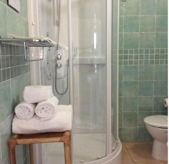 Номер Стандарт Вид на Сад, Torre