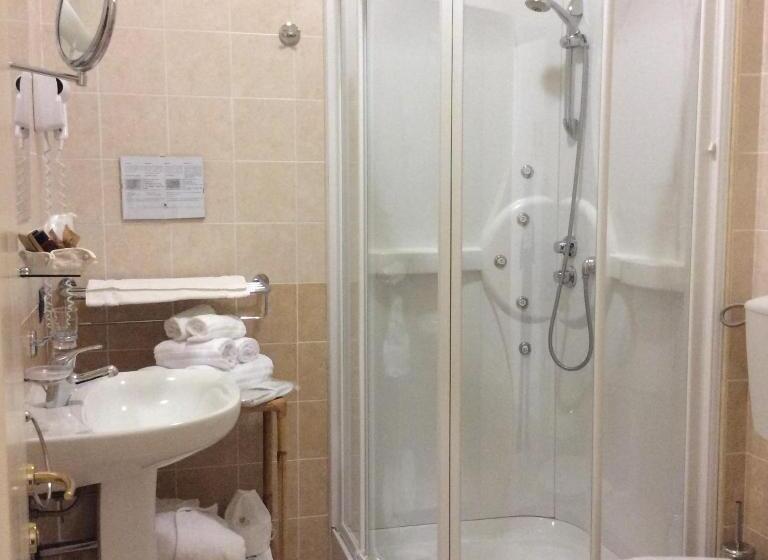 Номер Стандарт Вид на Сад, Torre