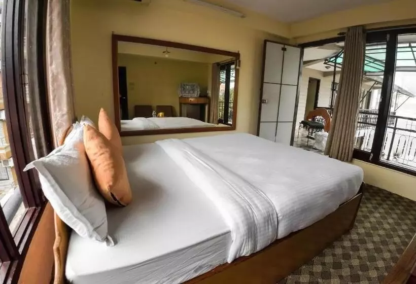 اتاق لوکس, Travel Inn