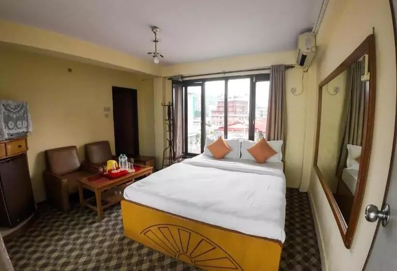 اتاق لوکس, Travel Inn