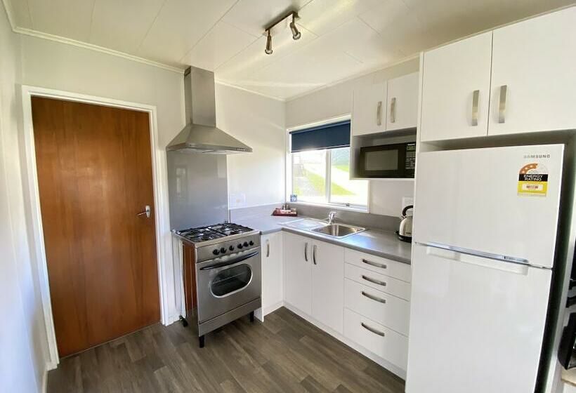 Вилла Deluxe 2 Спальни, Whanganui River Top 10 Holiday Park