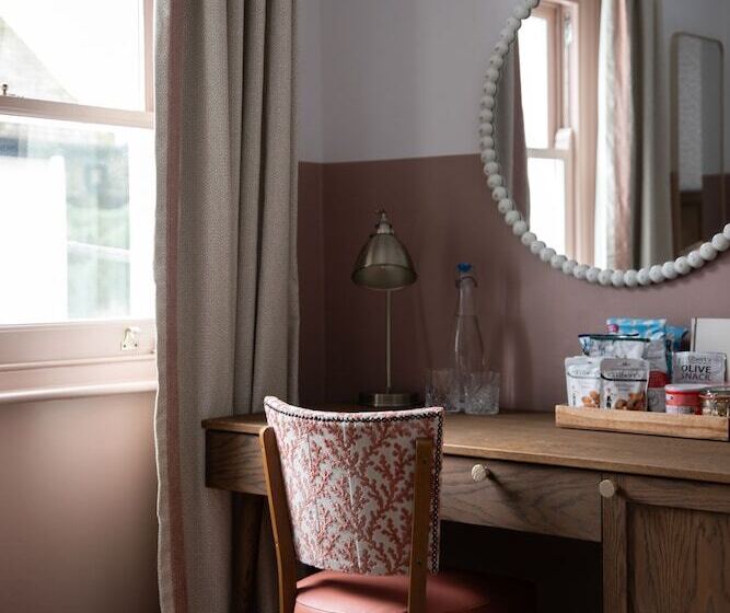 豪华房间, Worplesdon Place