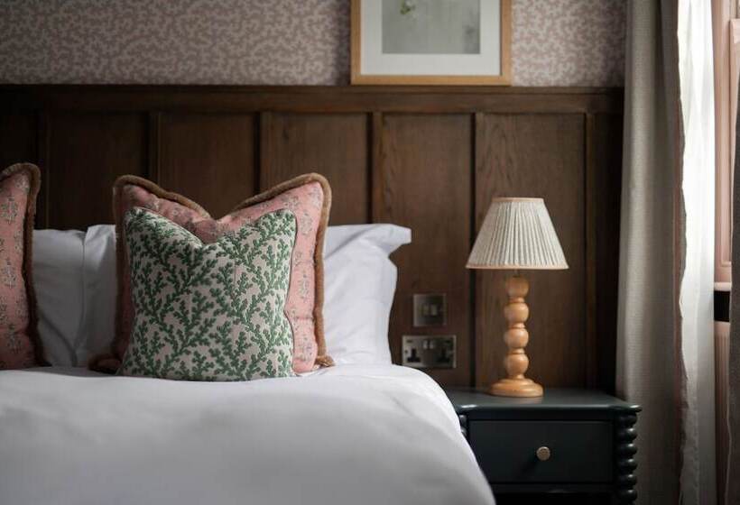 豪华房间, Worplesdon Place