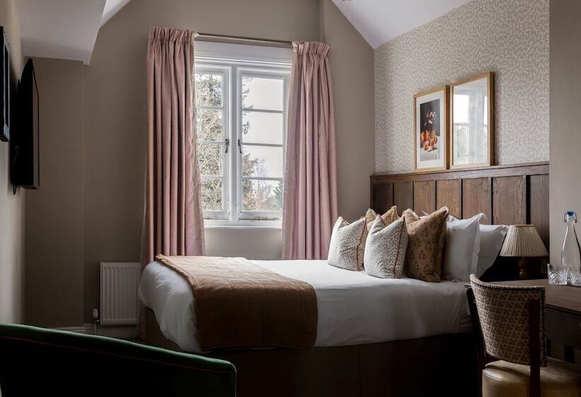 Номер Deluxe, Worplesdon Place