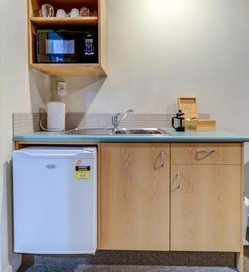 スタンダードスタジオ, Hanmer Springs Retreat