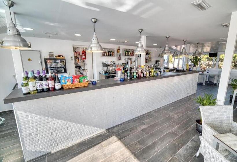 Дом 3 Спальни, Ona Sueno Azul