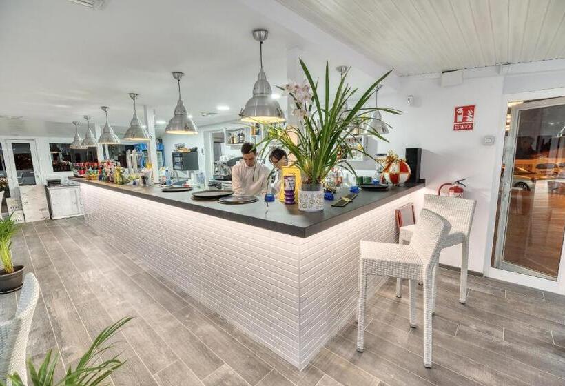 Дом 3 Спальни, Ona Sueno Azul