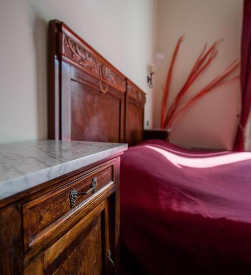 Standard room with outdoor bath, B&b Novecento