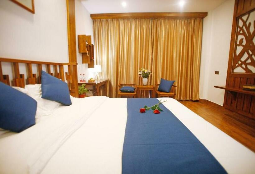 غرفة ديلوكس مزودة بشرفة, Guihua Road 106th Hostel