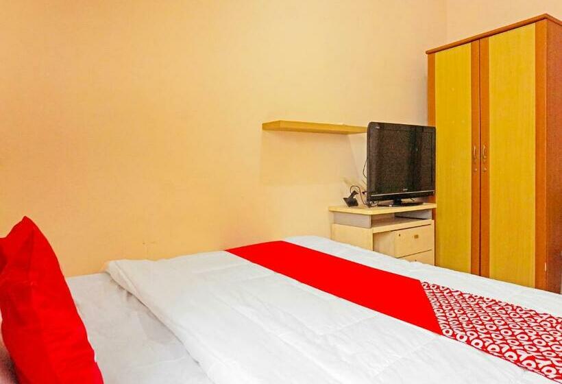 スタンダードルーム, Karawaci Taman Permata Tiga Mitra Reddoorz