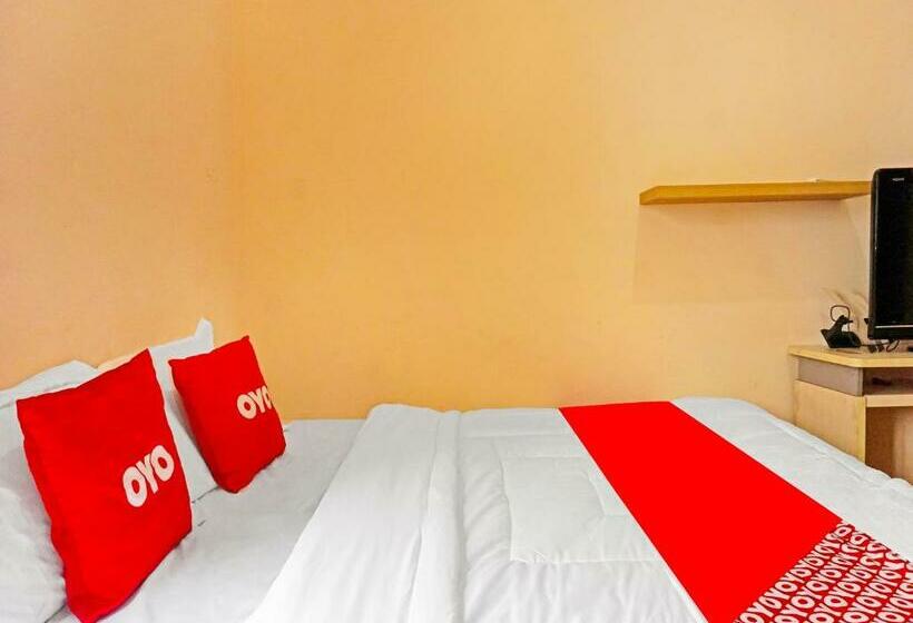 スタンダードルーム, Karawaci Taman Permata Tiga Mitra Reddoorz