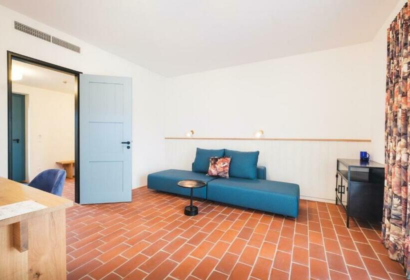 חדר דלוקס, Thaya Vinařství