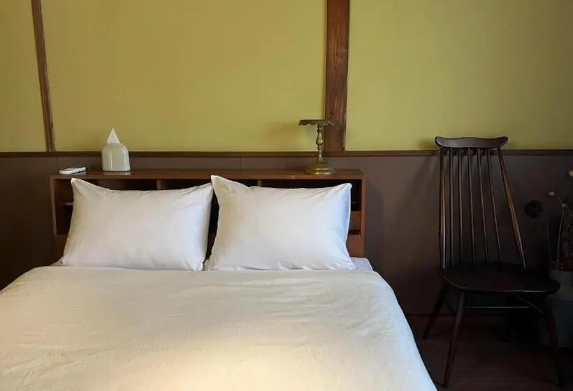 スタンダードルーム, Mojiko Guesthouse Porto