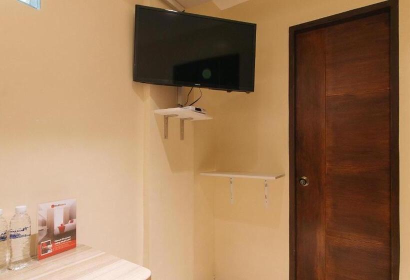 Номер Стандарт, Reddoorz At Laiya Vivo Hotel Batangas