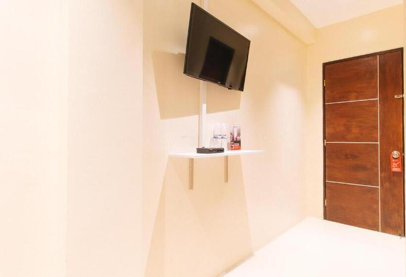 Номер Deluxe, Reddoorz At Laiya Vivo Hotel Batangas