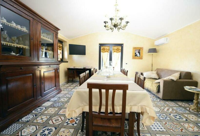 Номер Deluxe, Domus Ansantica