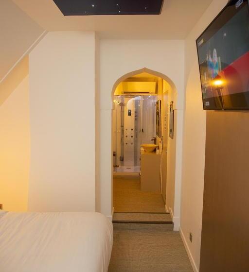 Номер Стандарт Вид на Бассейн, Domaine L Instant Du Colibri