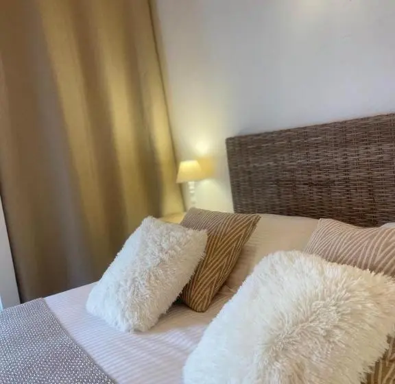 デラックスルーム, L Alivetu, Chambres D Hôtes