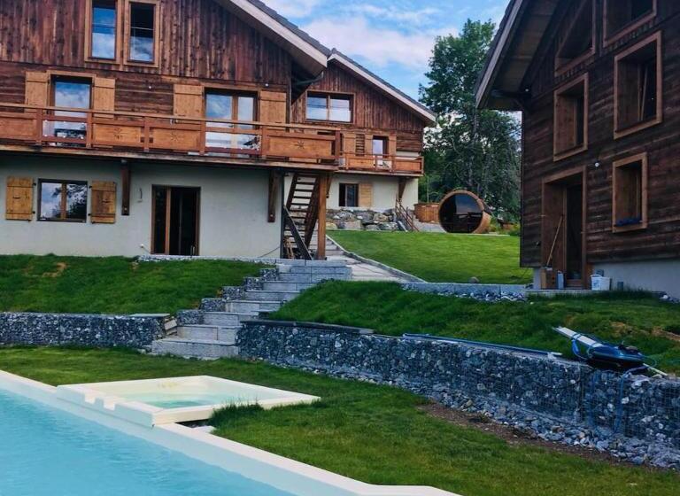 חדר סטנדרט נוף להרים, Les Chalets De Ludran