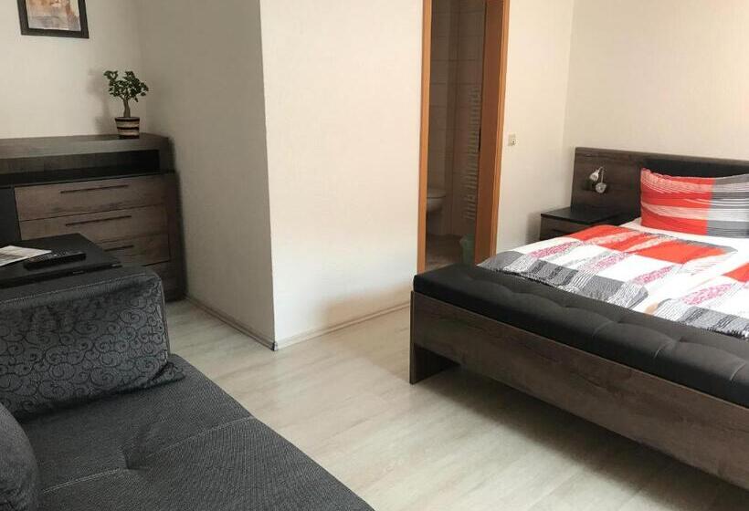 Номер Стандарт, Pension Tor Zum Rennsteig