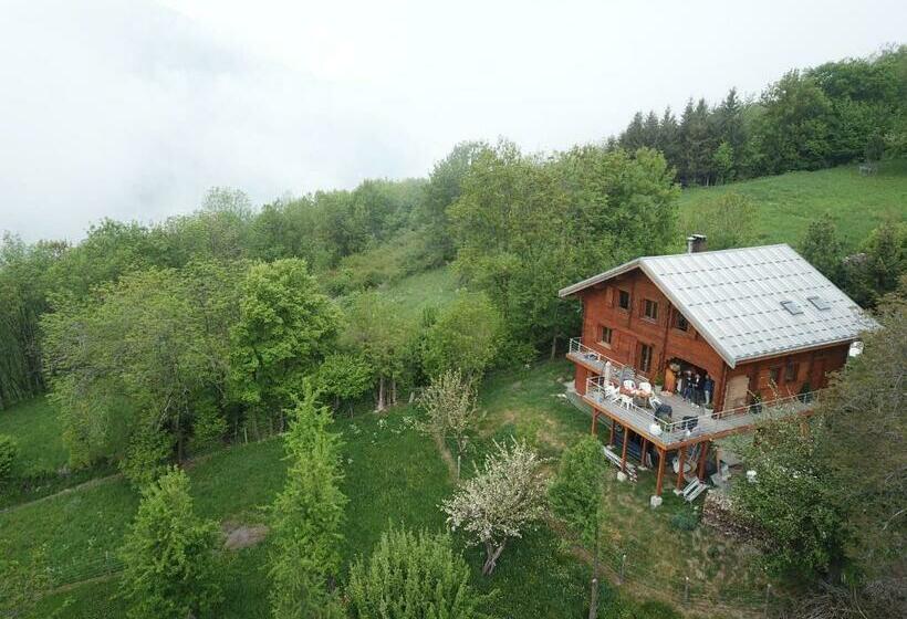 غرفة قياسية ثلاثية, Chambre D Hôtes Barnabas