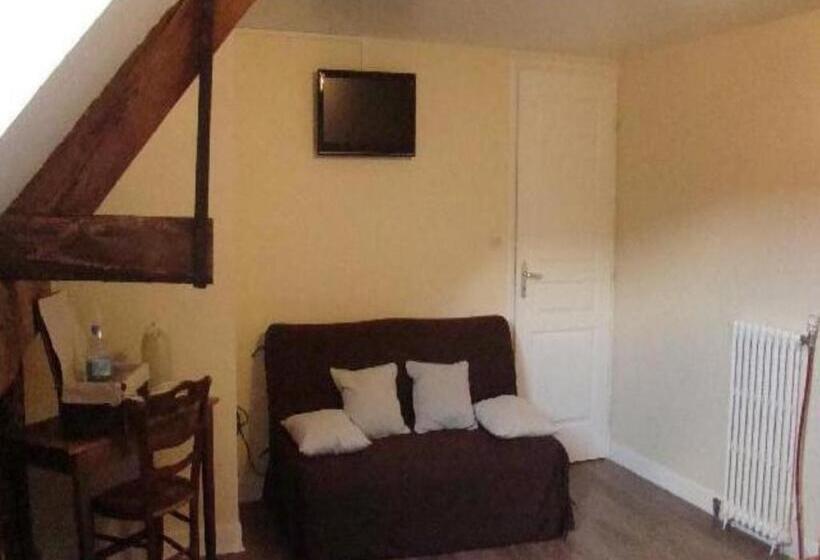 חדר סטנדרט לארבעה, Gîte De La Cour