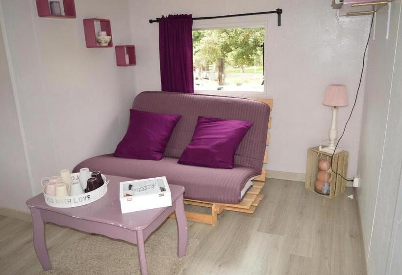 בקתת חדר, Gîte De La Cour