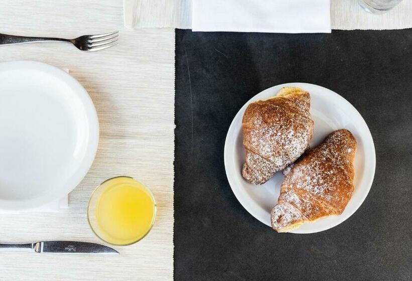 غرفة سوبيريور, Il Castellaro