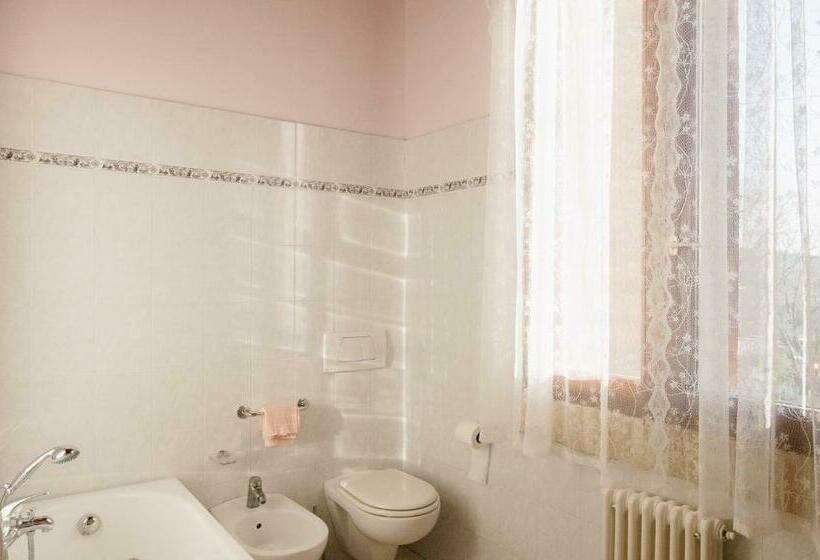 غرفة سوبيريور, Il Castellaro