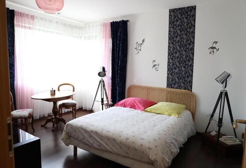 غرفة قياسية, L Escale Aux Framboises