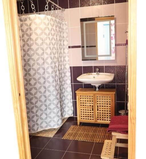 غرفة قياسية, L Escale Aux Framboises