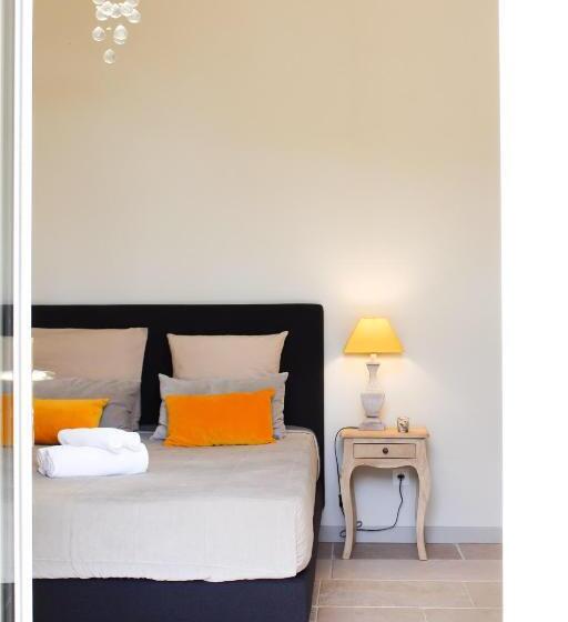 Номер Стандарт с Террасой, La Bastide De Negra