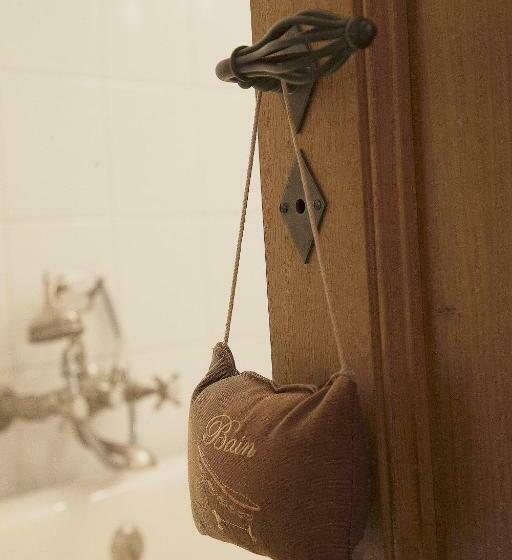 חדר דלוקס, Le Manoir