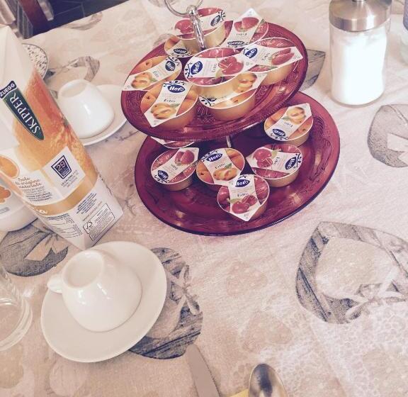 标准间, San Michele