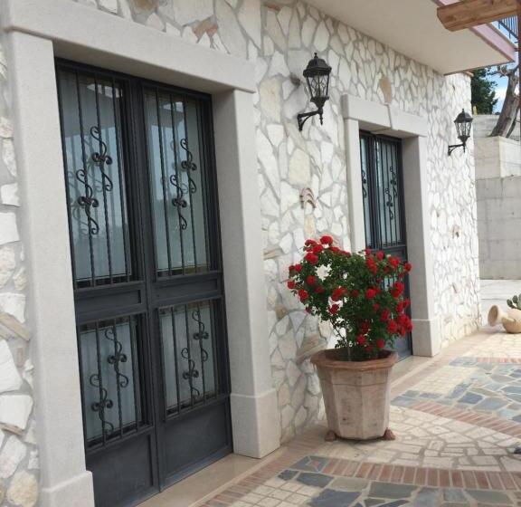 标准间, San Michele