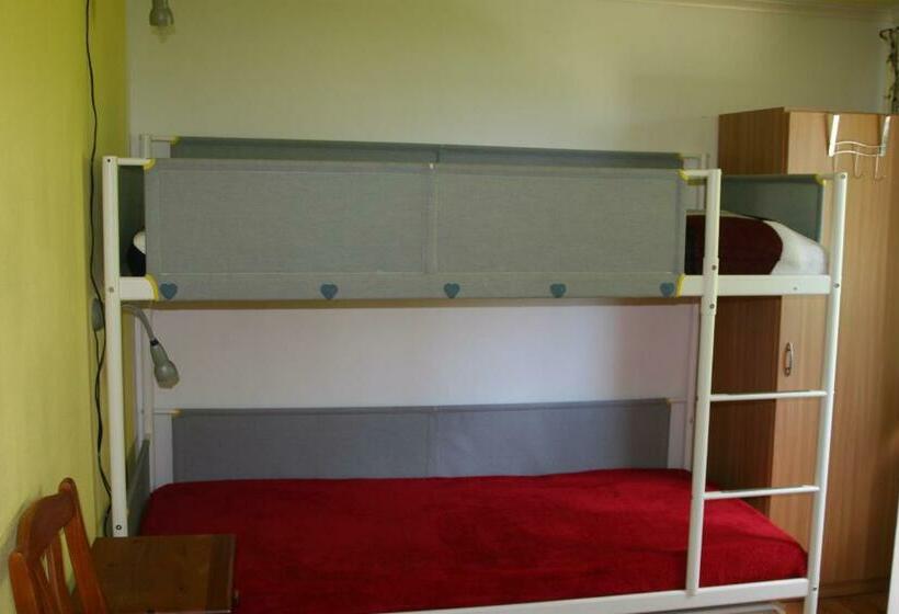 带1个卧室的公寓, Bed & Breakfast Björkhyddan