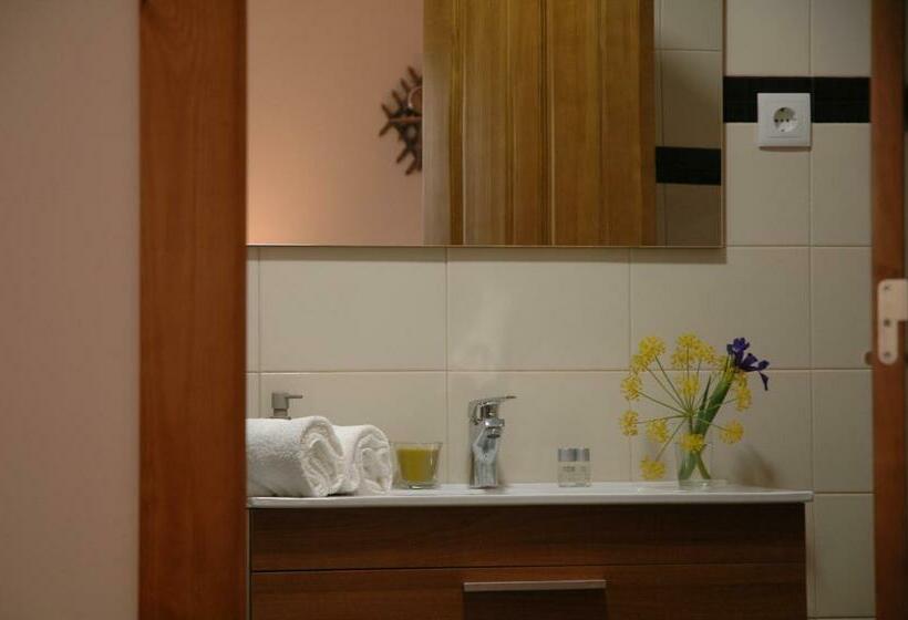 スタンダードルーム, Casa De L Telar