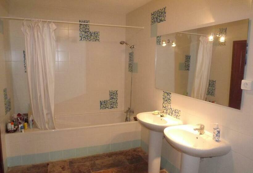 Дом 3 Спальни, Casa Oliveiras Do Douro