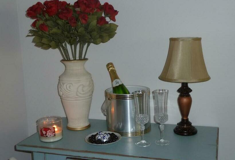 סטודיו דלוקס, Paola Beauty Farm B&b And Day Spa